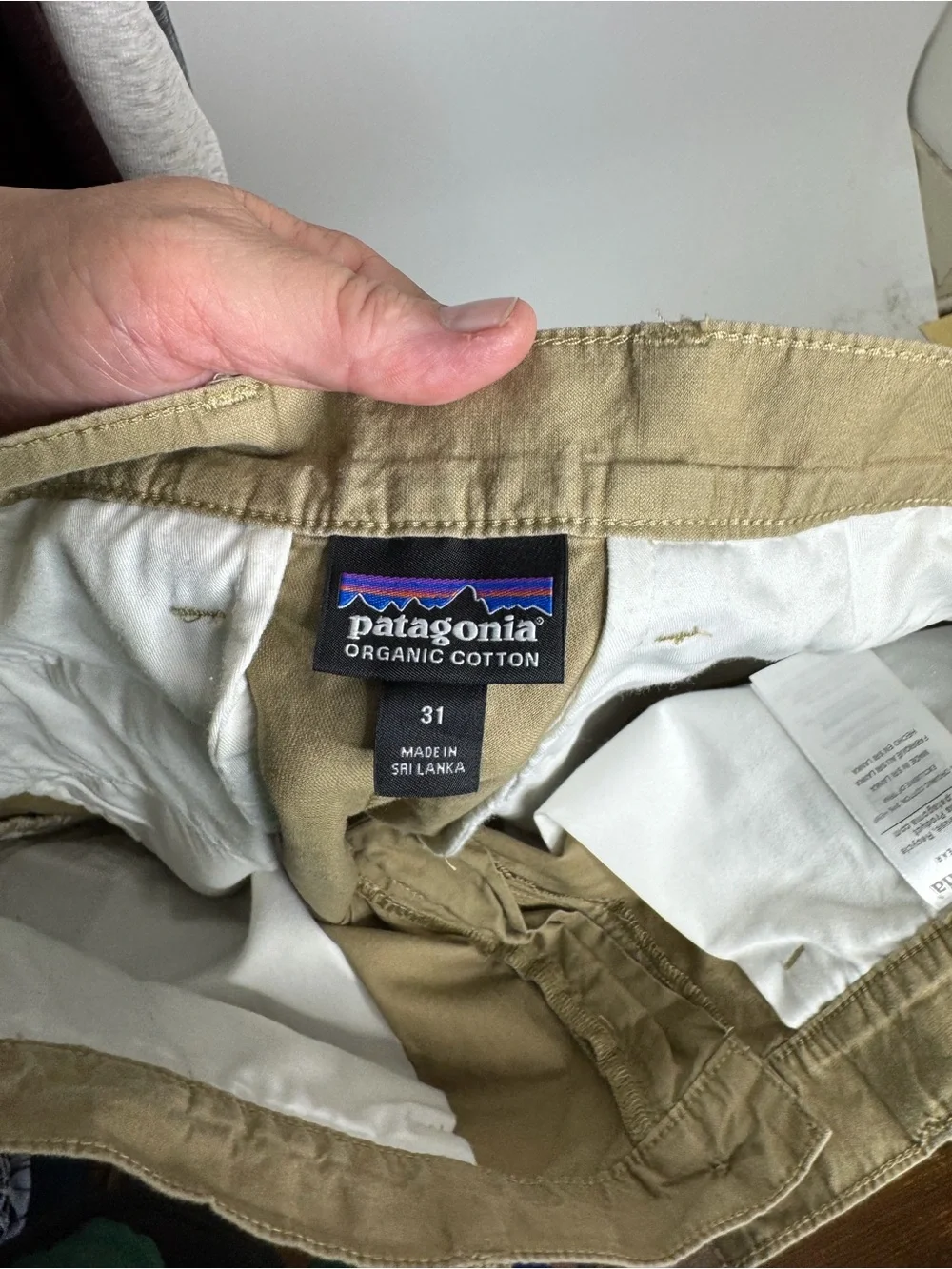 Patagonia Men's Khaki Shorts - Classic Chino Style,medium, EUC, 31 WAIST